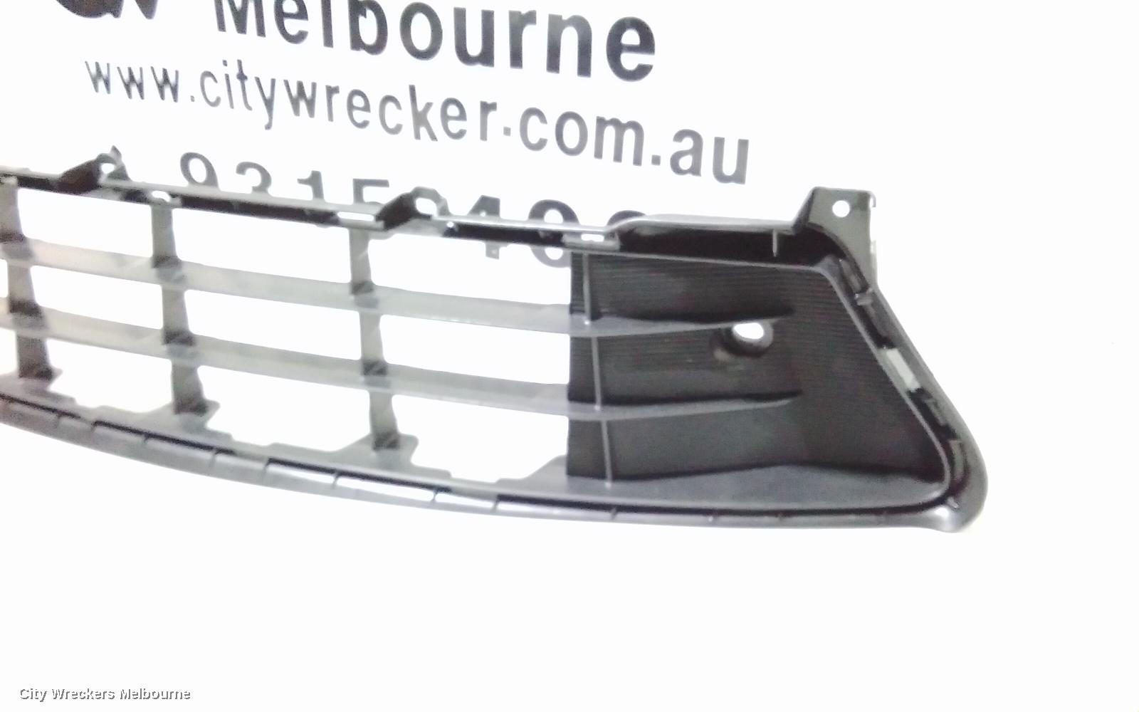TOYOTA TARAGO GRILLE, BUMPER GRILLE, ACR50R, 12/2008 - 06/2020 - Image 3