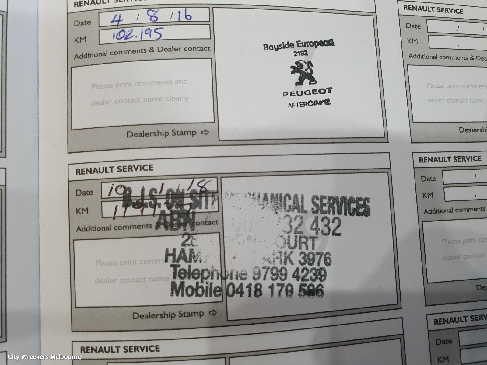 RENAULT KALEOS OWNERS HANDBOOK, H45 11/2011 - 08/2013 - Image 3