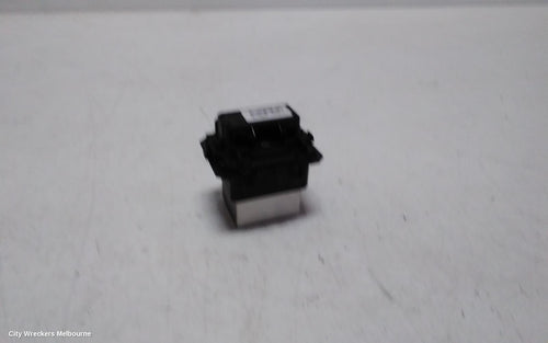 163408 - Image 1