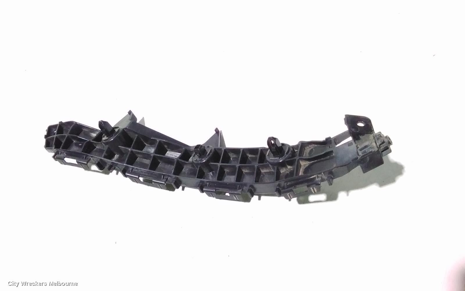 TOYOTA C-HR, GEN 1, 12/2016 - 09/2023, RHR BAR BRAKET: 104238 - Image 3