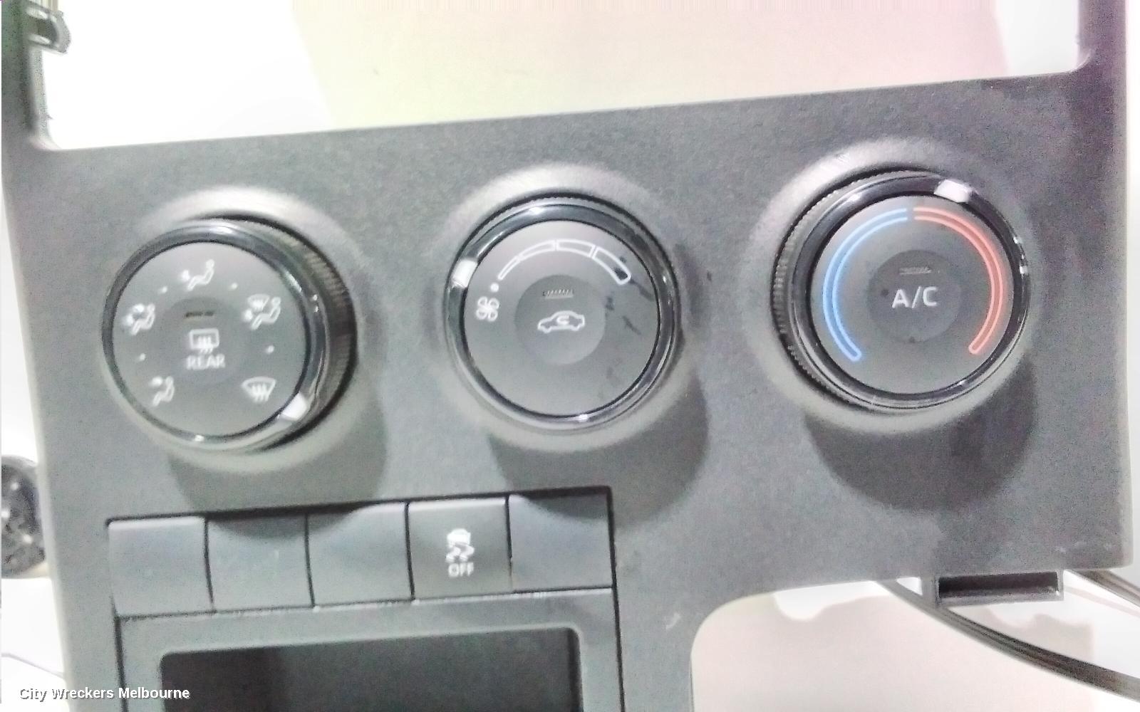 TOYOTA HIACE HEATER/AC CONTROLS, STANDARD TYPE, 300 SERIES, 04/2019 ONWARDS - Image 3
