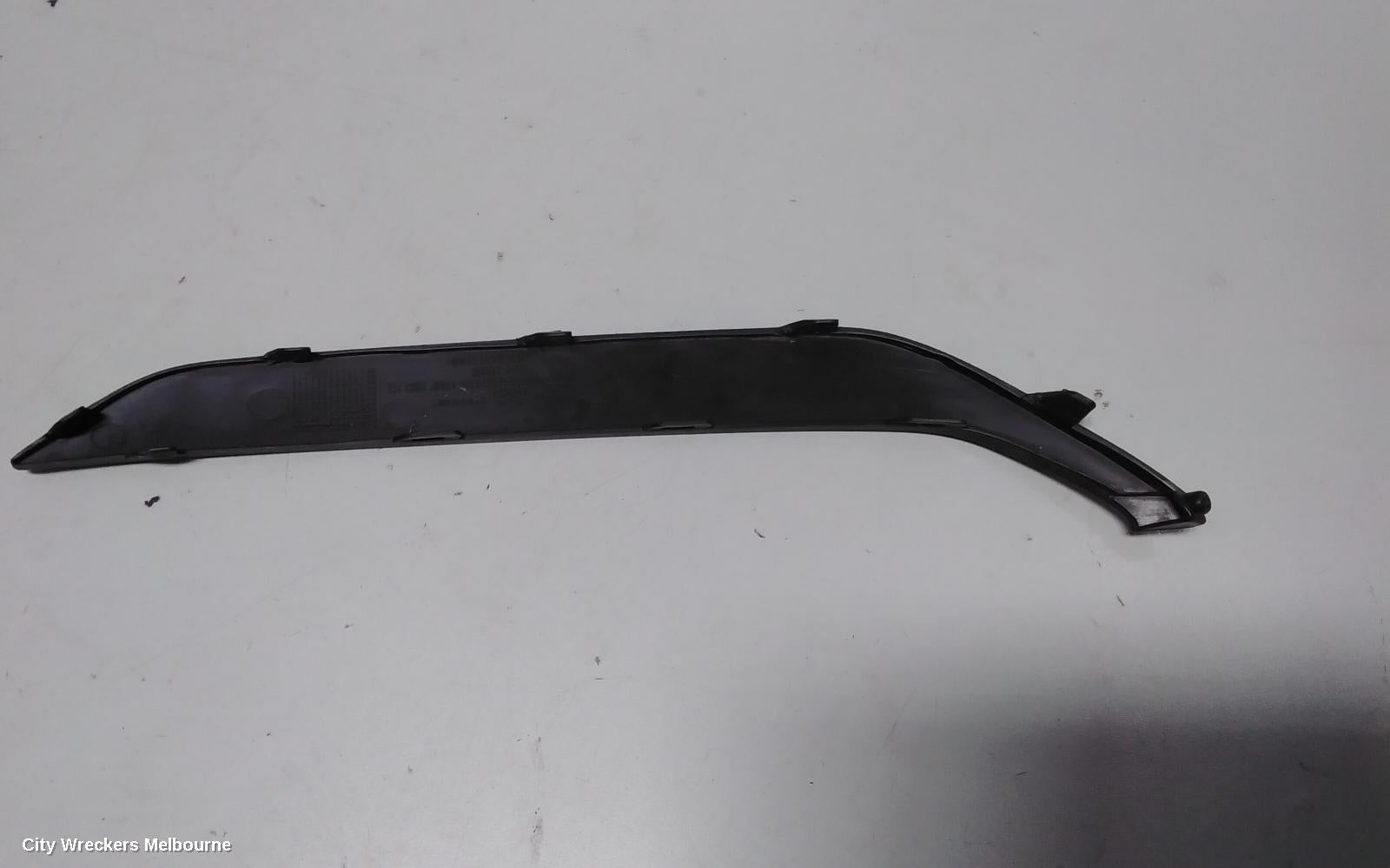 HYUNDAI TUCSON LEFT INDICATOR/FOG/SIDE, DAYTIME RUNNING LAMP, TL, KOREAN BUILT (VIN KMHJ), 07/2015 - 06/2018 - Image 3