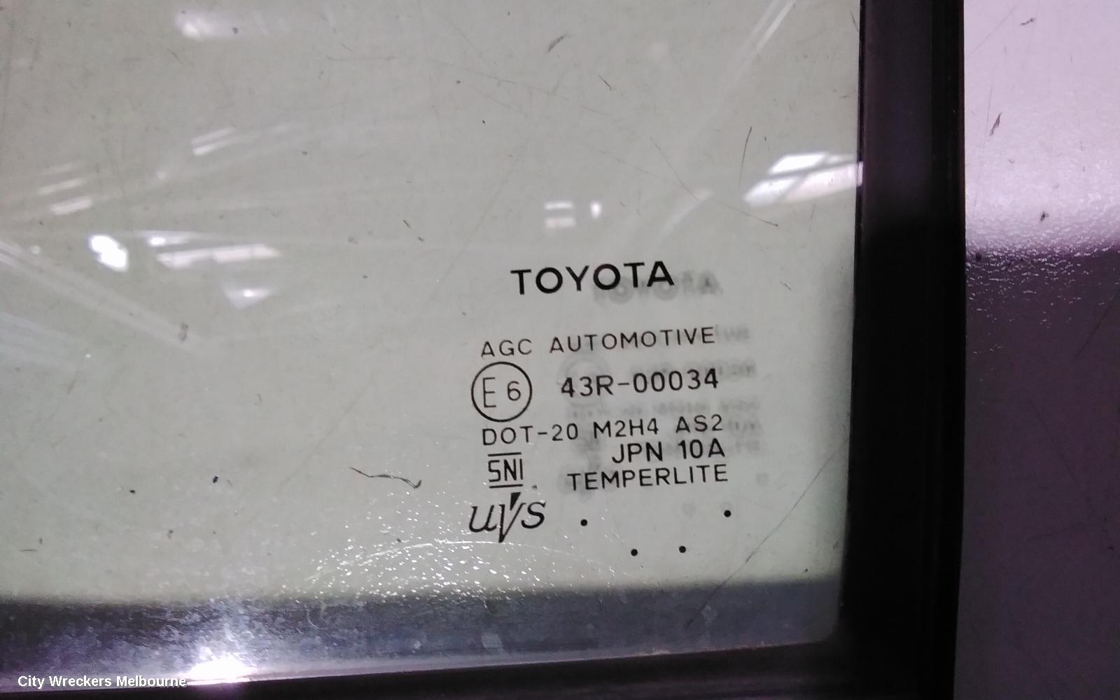 TOYOTA HIACE LEFT FRONT 1/4 DOOR GLASS, 300 SERIES, 02/2019 ONWARDS - Image 2