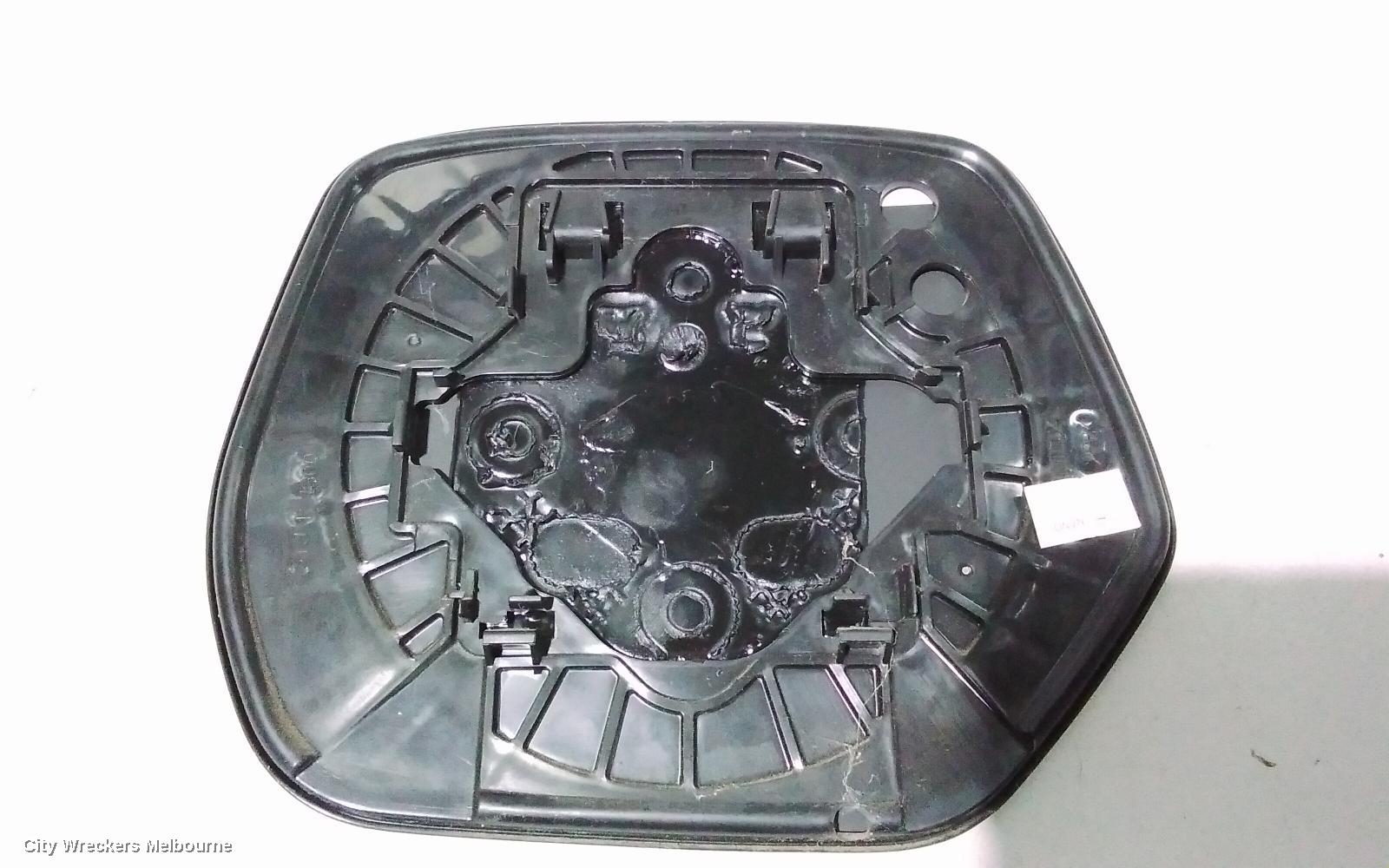 HONDA CRV RIGHT DOOR MIRROR, RW, POWER FOLDING, HEATED, NON CAMERA TYPE, 05/2017 - 08/2023 - Image 2