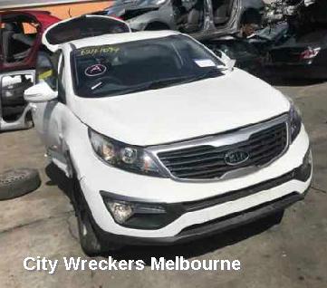 KIA SPORTAGE RIGHT TAILLIGHT, SL, IN BODY, SI/SLI/PLATINUM, 05/2010 - 04/2014 - Image 3