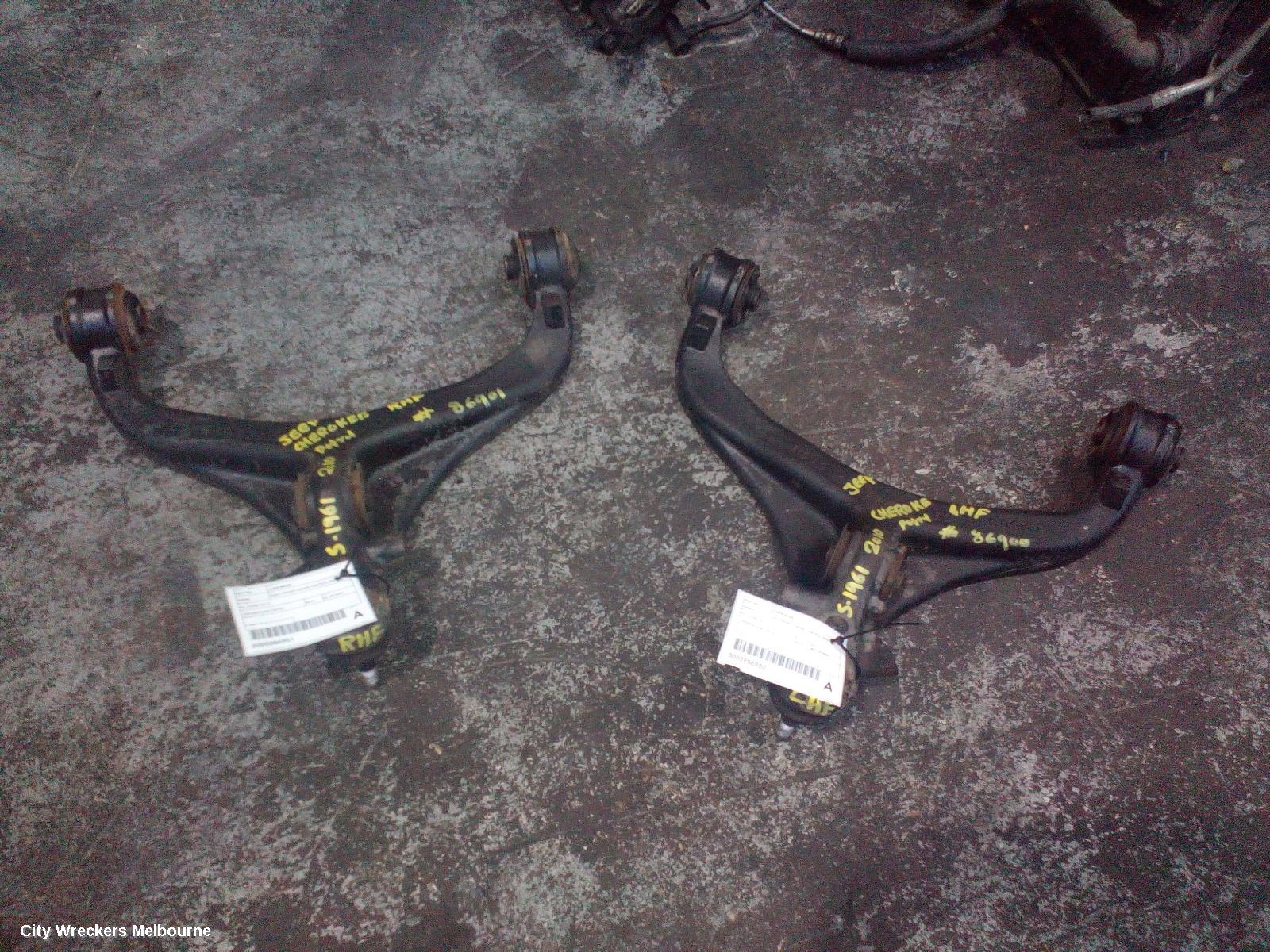 JEEP CHEROKEE RIGHT FRONT LOWER CONTROL ARM, KK, 02/2008 - 10/2012 - Image 3