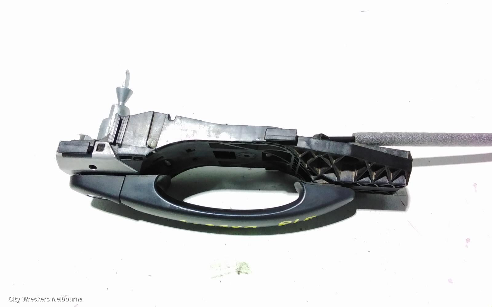 VOLKSWAGEN CADDY DOOR HANDLE, RH REAR, OUTER, BLACK, 2KN, 12/2015 - 02/2021 - Image 2