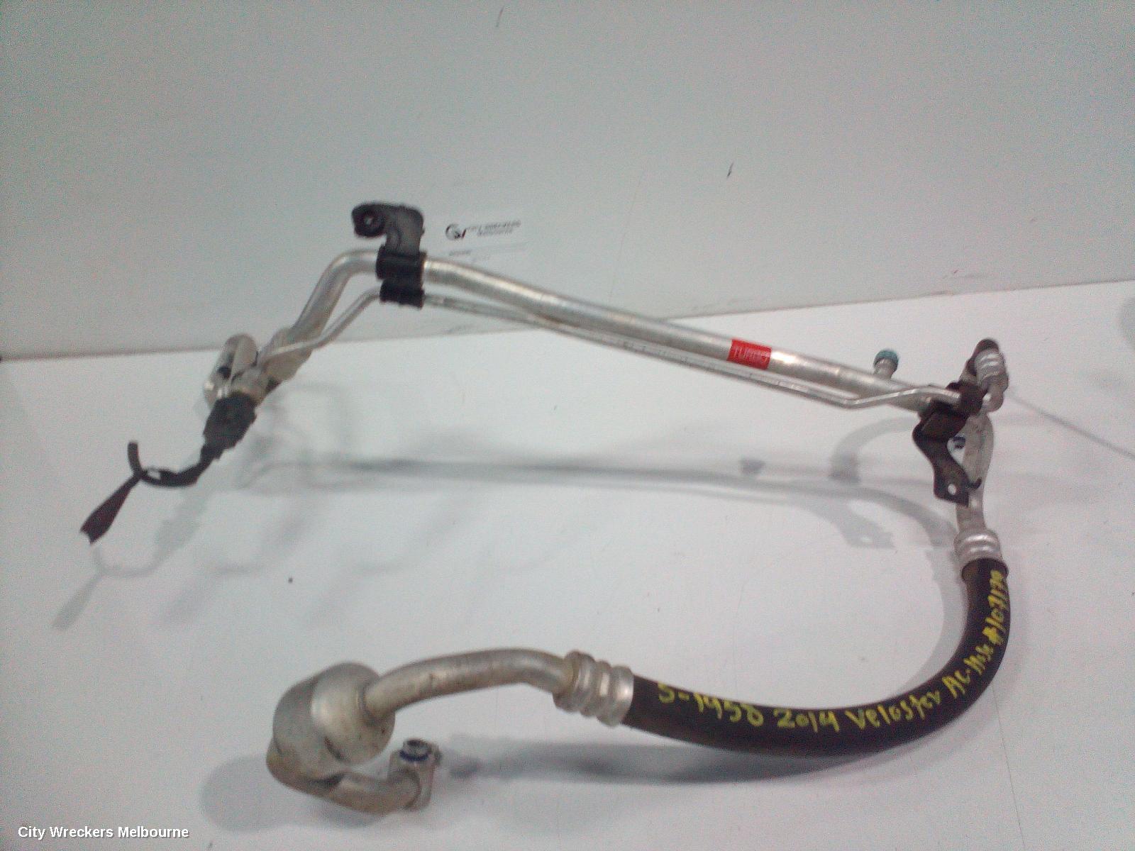 HYUNDAI VELOSTER A/C HOSES, FS, PETROL, 1.6, NON TURBO, COMPRESSOR TO CONDENSER, 10/2011 - 02/2018 - Image 3