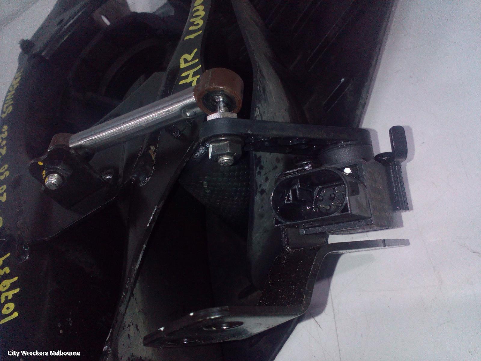 KIA STINGER LEFT REAR TRAILING ARM, LOWER CONTROL ARM-REAR, CK, 06/2017 - 04/2023 - Image 3