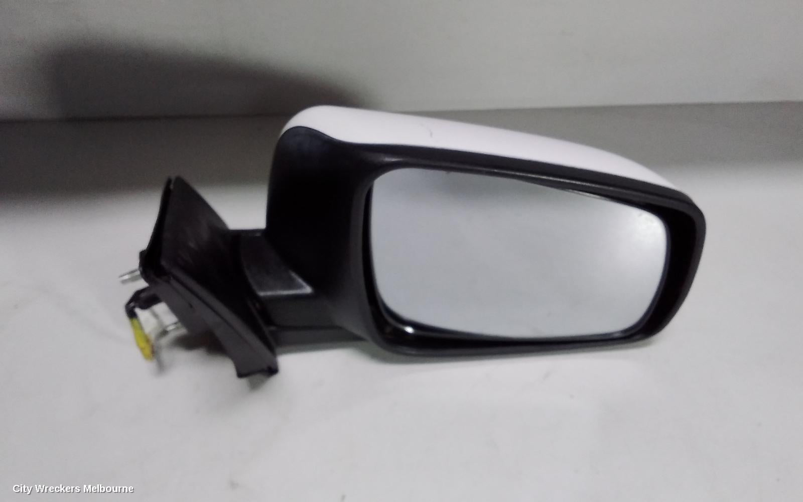 MITSUBISHI LANCER RIGHT DOOR MIRROR, CH/CS, ES, 08/2005 - 12/2008 - Image 1