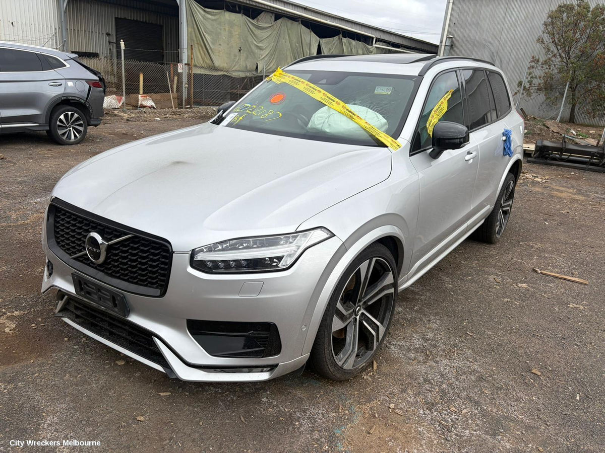 VOLVO XC90 FRONT BUMPER, MK2, BUMPER BAR LOWER MOULDING, R-DESIGN/ULTIMATE/RECHARGE, 08/2021 - 11/2024 - Image 1
