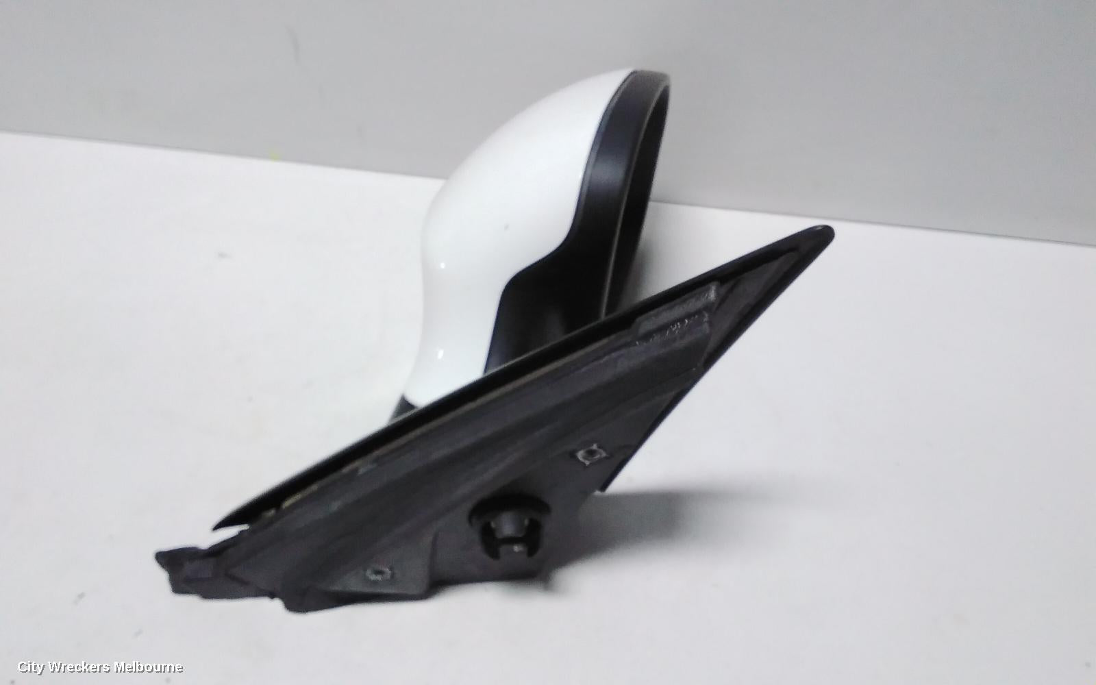 BMW 3 SERIES RIGHT DOOR MIRROR, E90/E91, SEDAN/WAGON, M SPORT, NON AUTO DIP TYPE (5 PIN), 09/2008 - 04/2012 - Image 3