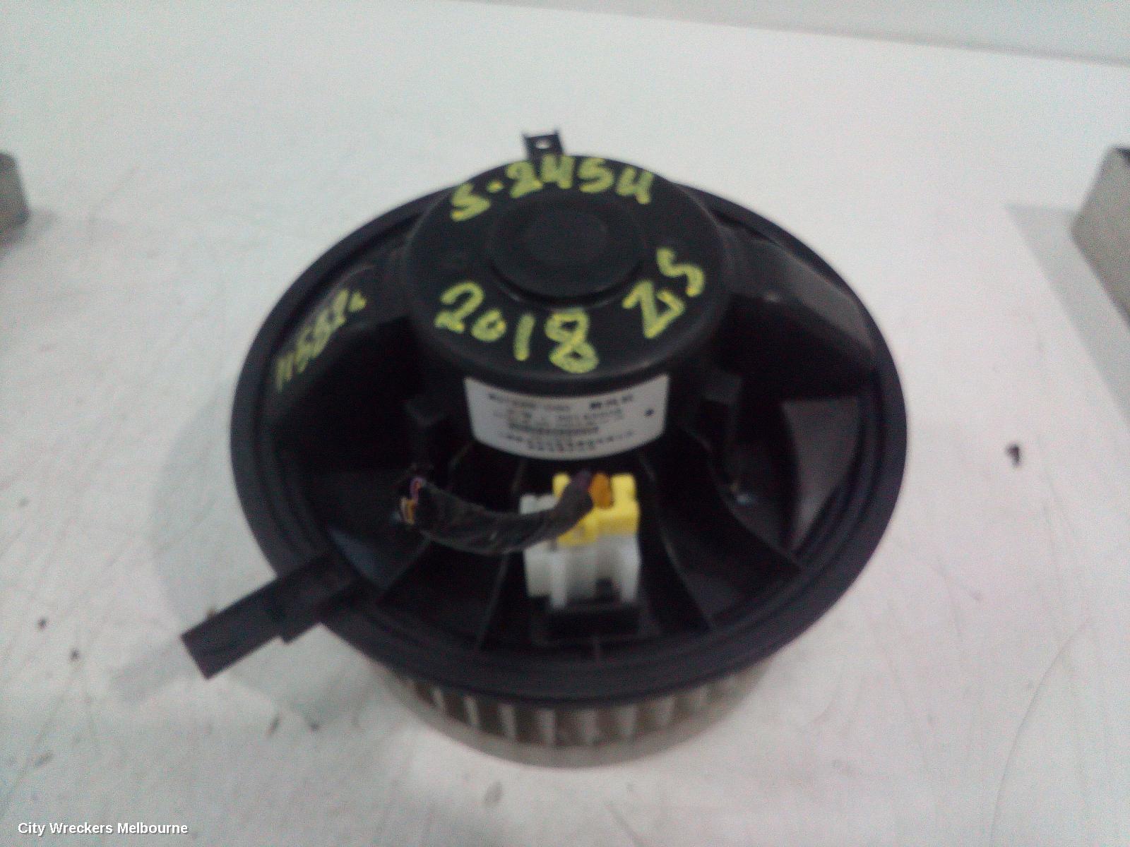 MG ZS HEATER FAN MOTOR, AZS1, 09/2017 - 06/2025 - Image 1