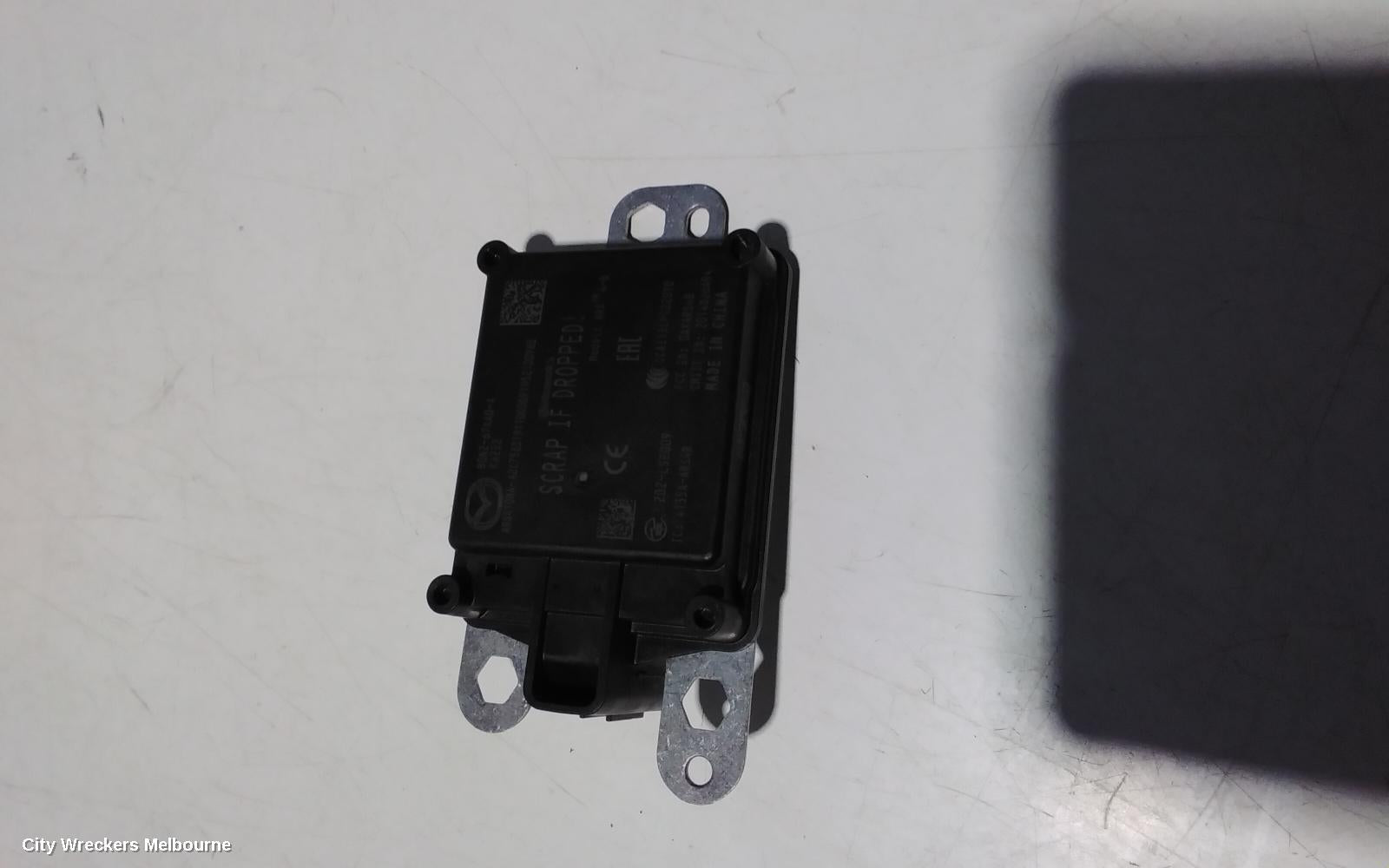 MAZDA 3, BP, 03/2019 ONWARDS, DISTANCE SENSOR B0N2-67XA0-A FRONT RADAR: 93886 - Image 1
