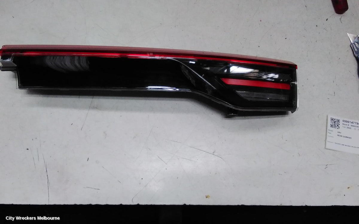 HONDA HRV REAR GARNISH, TAILGATE LAMP (RH SIDE), W/ LED TYPE, RV, 03/2024 ONWARDS - Image 1