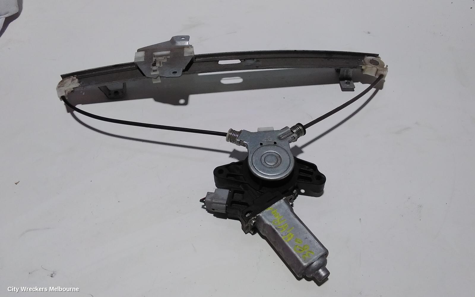 MITSUBISHI 380 RIGHT REAR DOOR WINDOW, DB, 09/2005 - 03/2008 - Image 1