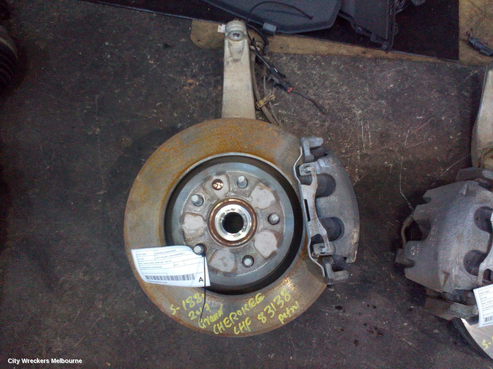 JEEP GRANDCHEROKEE LEFT FRONT HUB ASSEMBLY, WK, 2WD/4WD, NON SRT, 09/2016 ONWARDS - Image 1