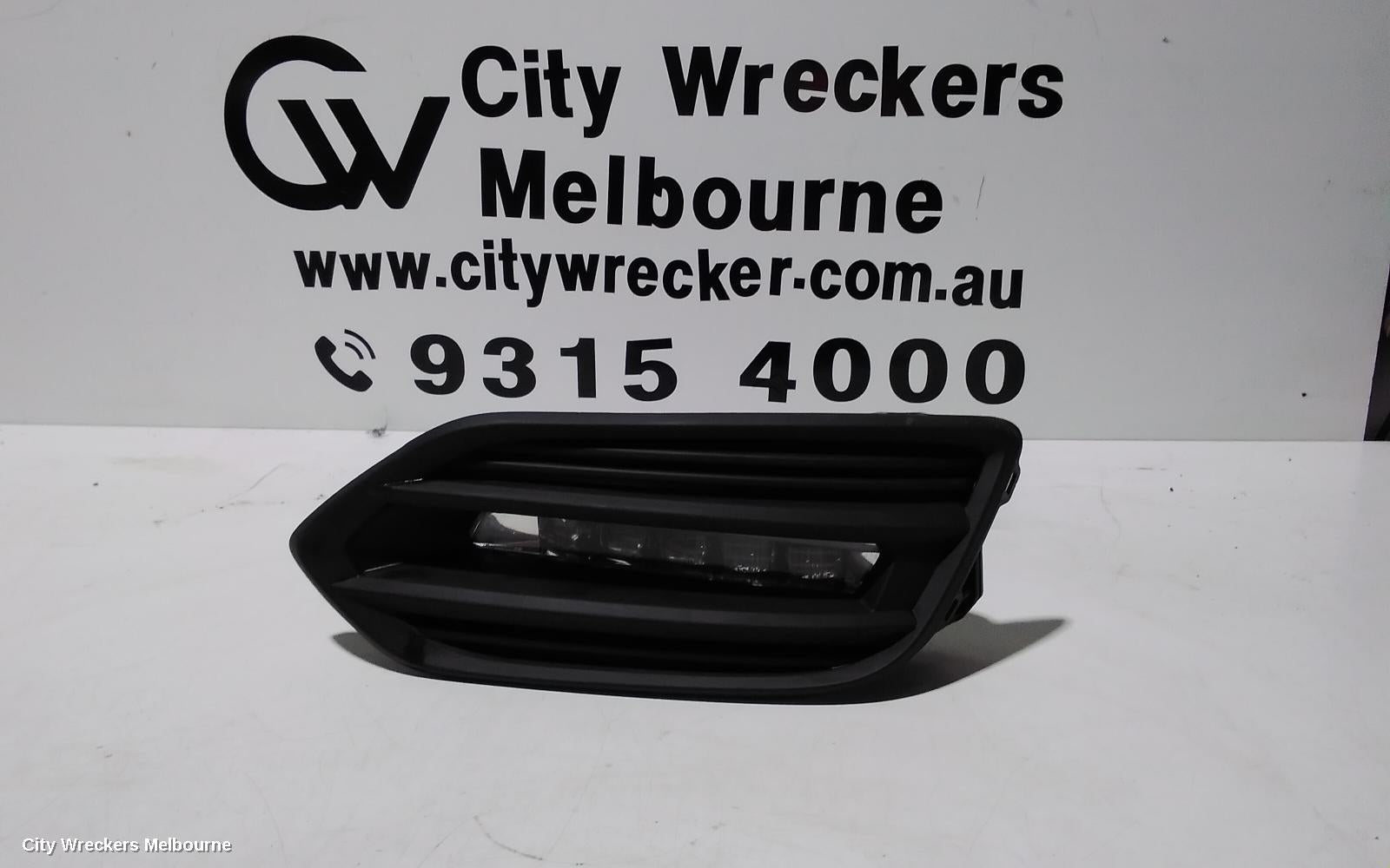 HONDA HRV RIGHT INDICATOR/FOG/SIDE, BUMPER FOGLAMP, RU5, LED TYPE, 07/2018 - 10/2021 - Image 1