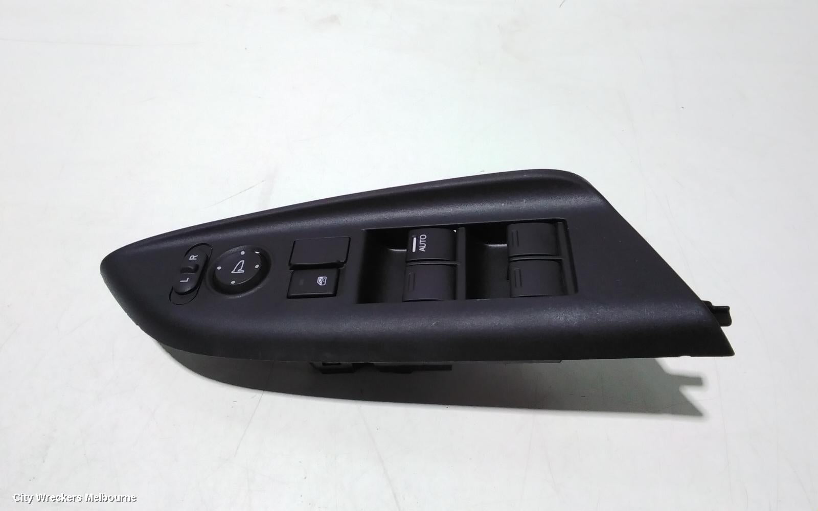 HONDA JAZZ PWR DR WIND SWITCH, RH FRONT (MASTER SWITCH), GF/GK, NON CENTRAL LOCK BUTTON TYPE, 07/2014 - 12/2020 - Image 1