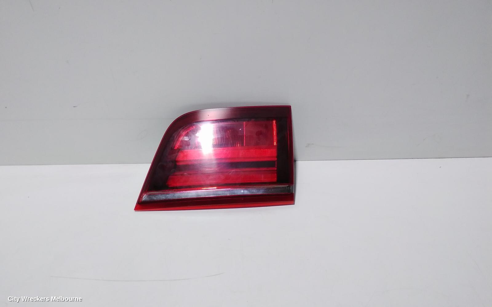 BMW X5 REAR GARNISH, TAILGATE LAMP (LH SIDE), E70, 04/2010 - 06/2013 - Image 2