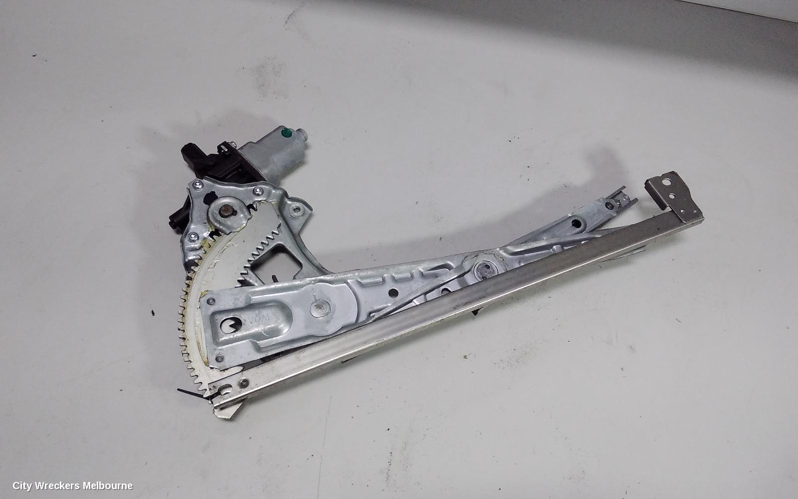 HONDA CIVIC LEFT FRONT WINDOW REG/MOTOR, 9TH GEN, HATCH (VIN SHHFK), 02/2012 - 04/2016 - Image 3