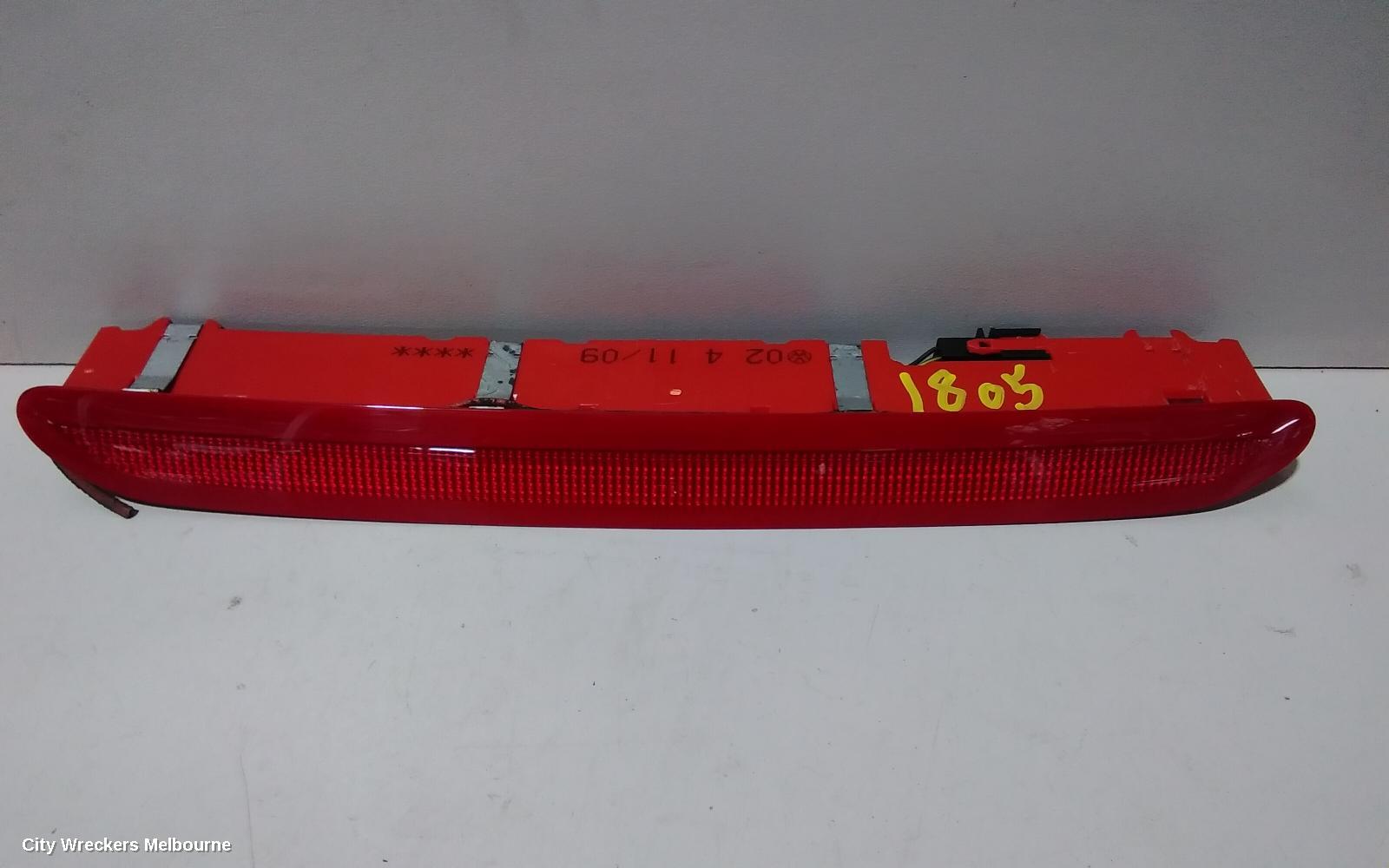 VOLKSWAGEN TIGUAN HIGH LEVEL STOPLIGHT, 5N 05/2008 - 09/2011 - Image 2