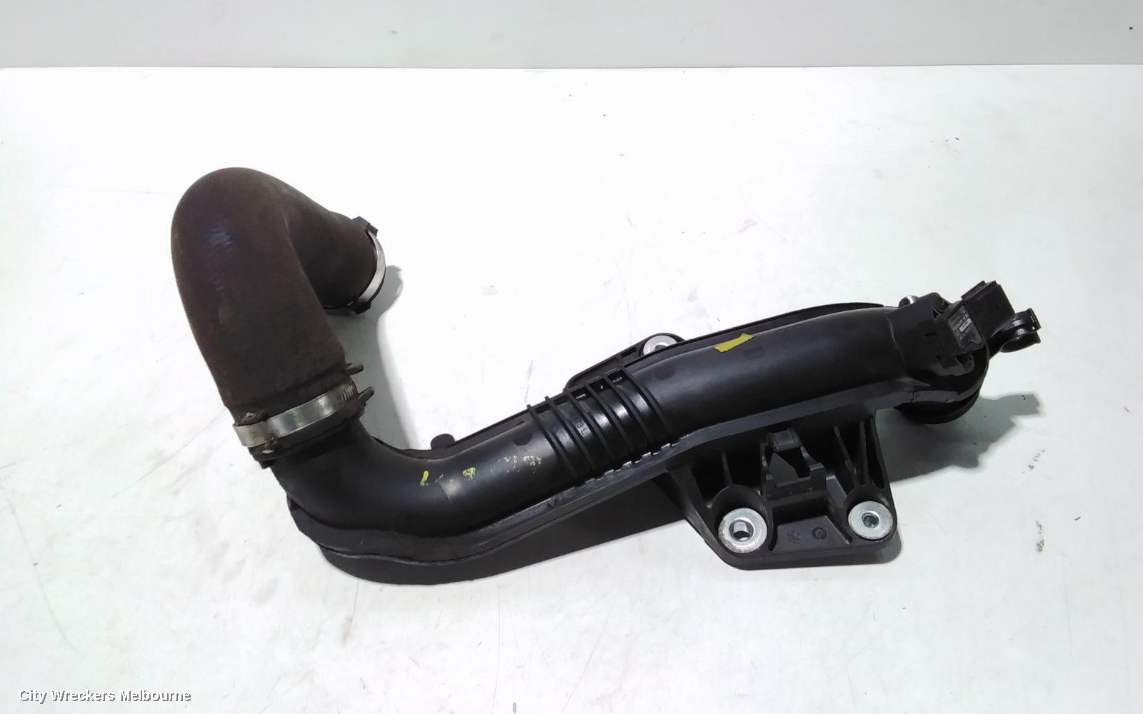 AUDI A4, B8 8K, 04/2008 - 06/2012, LH TURBO HOSE: 93753 - Image 2
