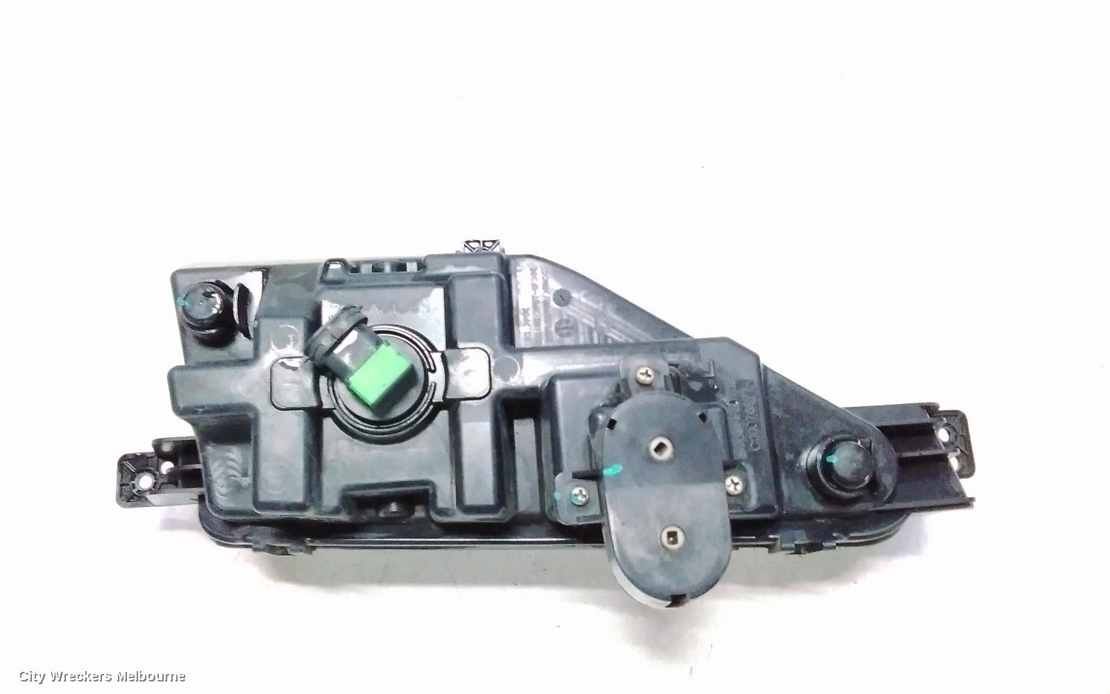 LDV DELIVER 9 LEFT INDICATOR/FOG/SIDE, BUMPER FOGLAMP,  07/2020 ONWARDS - Image 3