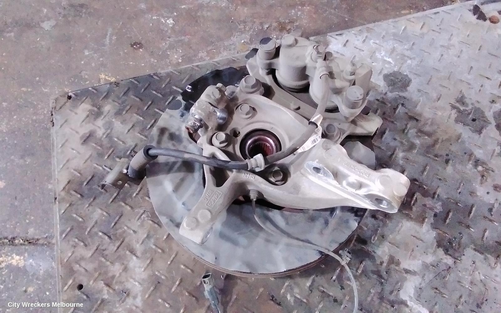 FORD ENDURA RIGHT FRONT HUB ASSEMBLY, FWD, CA, 09/2018 - 06/2020 - Image 3