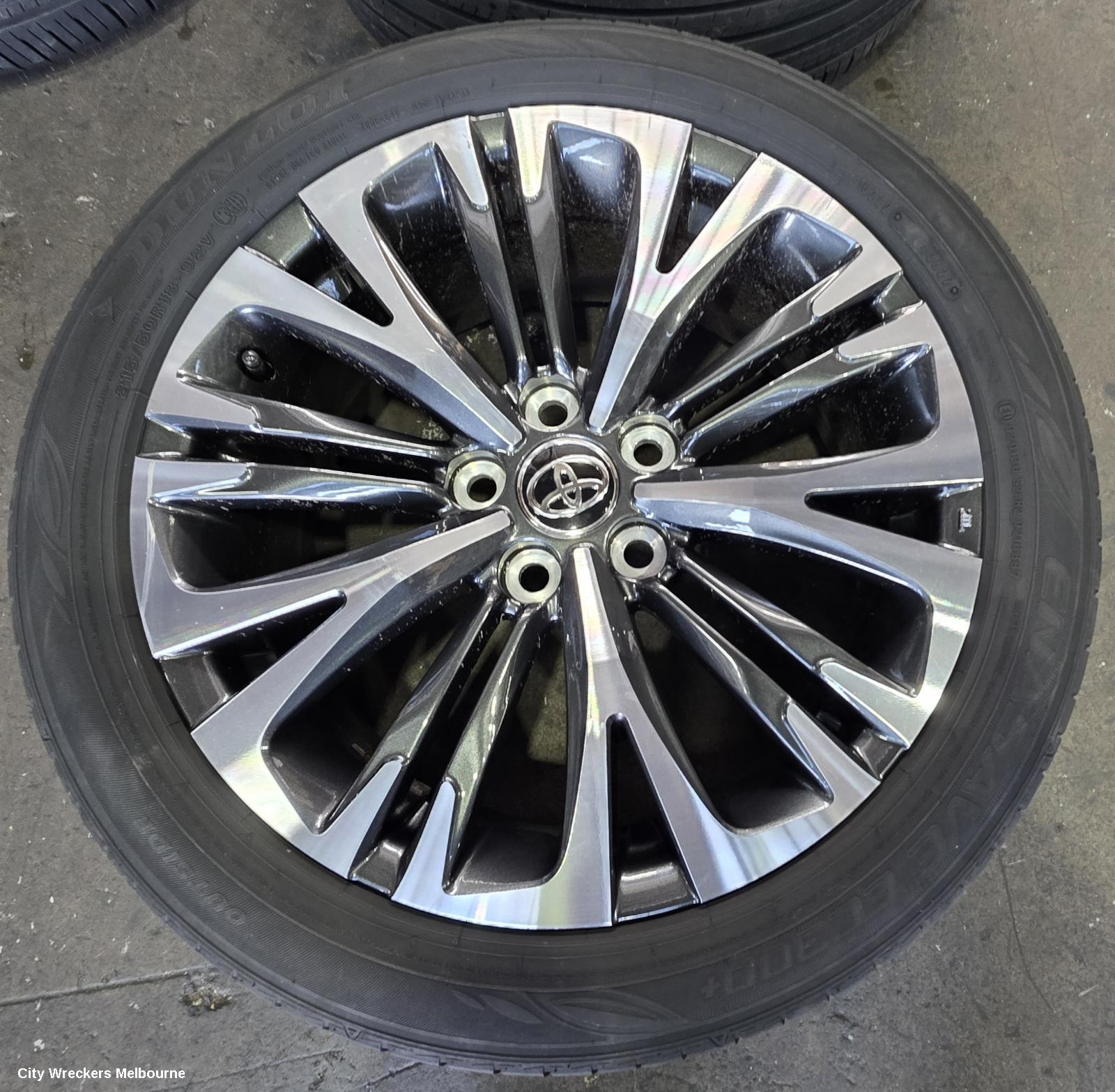 TOYOTA YARIS CROSS WHEEL MAG, FACTORY, 18X7IN, 5 Y SPOKE, BI-COLOUR, XP210, 06/2020 ONWARDS - Image 1