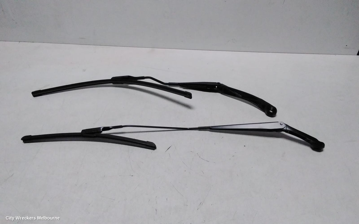 CHERY TIGGO 4 WIPER ARM, 1ST GEN, FRONT (PAIR), 06/2024 ONWARDS - Image 2
