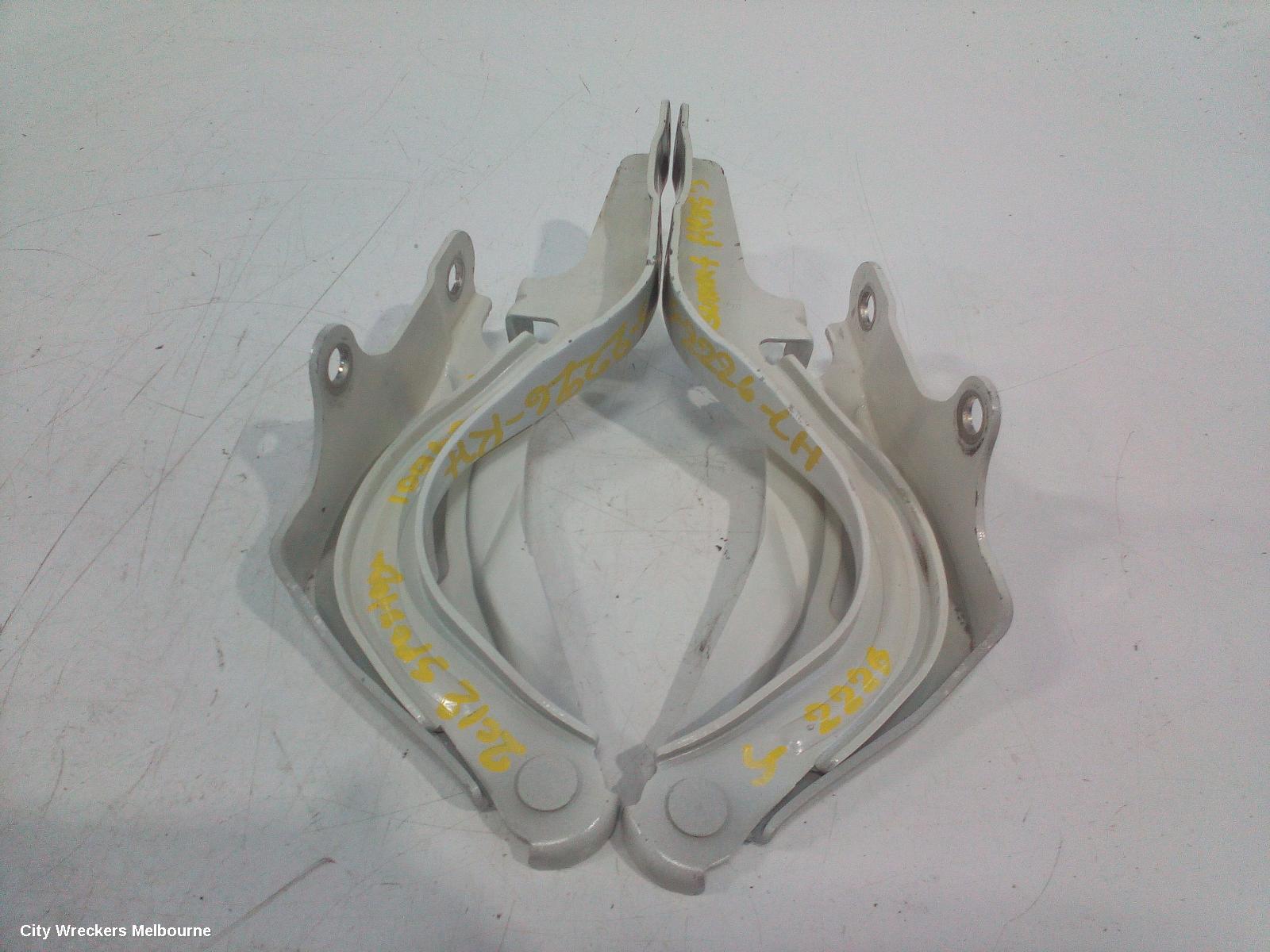 KIA SPORTAGE BONNET HINGE/STRUT, HINGES (PAIR), SL, 05/2010 - 10/2015 - Image 3