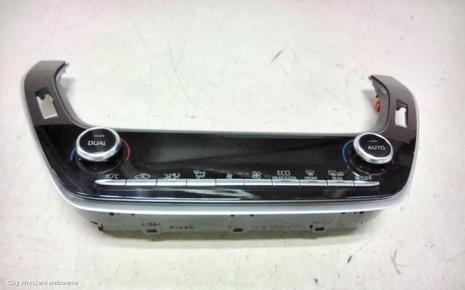 TOYOTA COROLLA HEATER/AC CONTROLS, E210, DUAL ZONE CLIMATE CONTROL TYPE, W/ DUAL BUTTON TYPE, 07/2018 ONWARDS - Image 3
