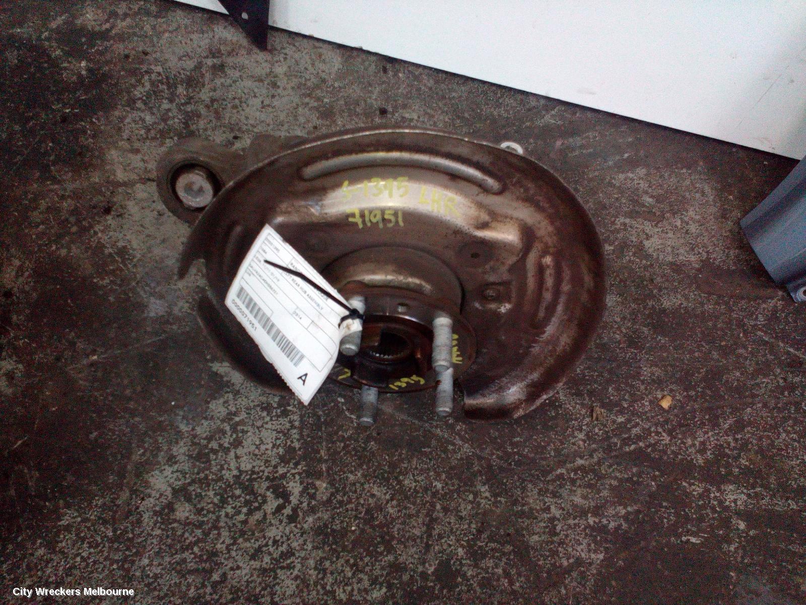 LAND ROVER RANGEROVER EVOQUE LEFT REAR HUB ASSEMBLY, L538, 11/2011 - 01/2019 - Image 3