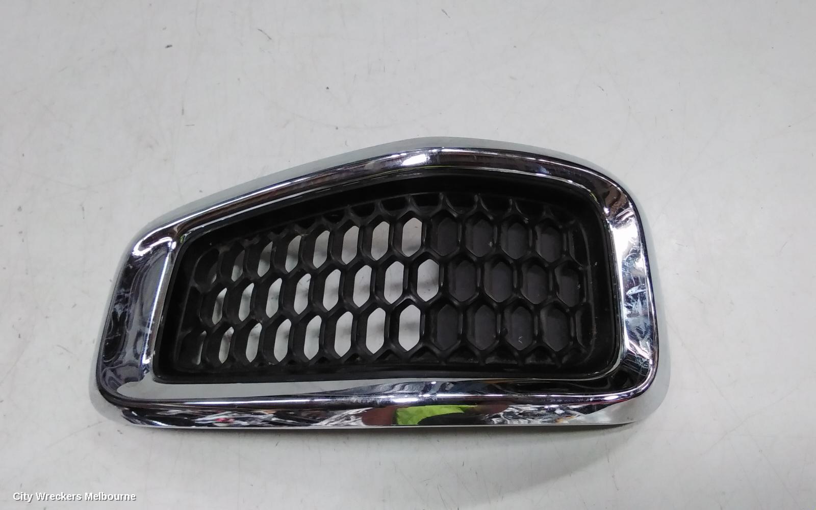 JEEP CHEROKEE GRILLE, RADIATOR GRILLE, KL, SPORT/LIMITED/LONGITUDE, CHROME, 02/2014 - 03/2018 - Image 1