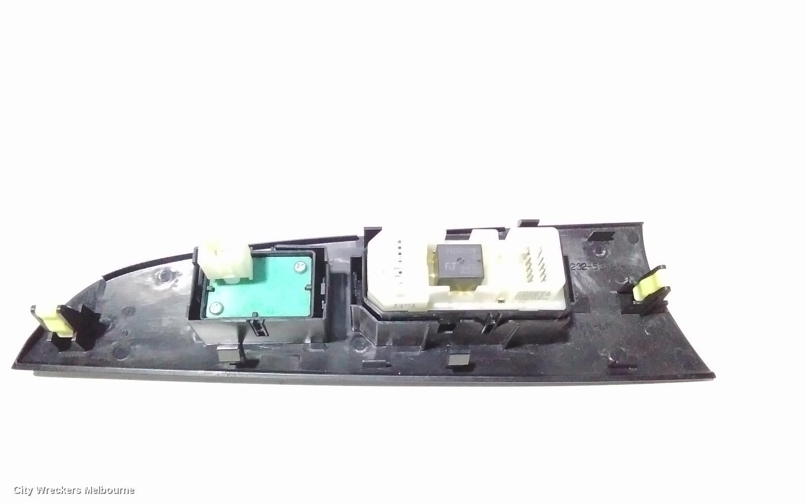 LEXUS IS250/IS250C PWR DR WIND SWITCH, IS250, LH FRONT, SEDAN, GSE20R, 11/2005 - 09/2008 - Image 3