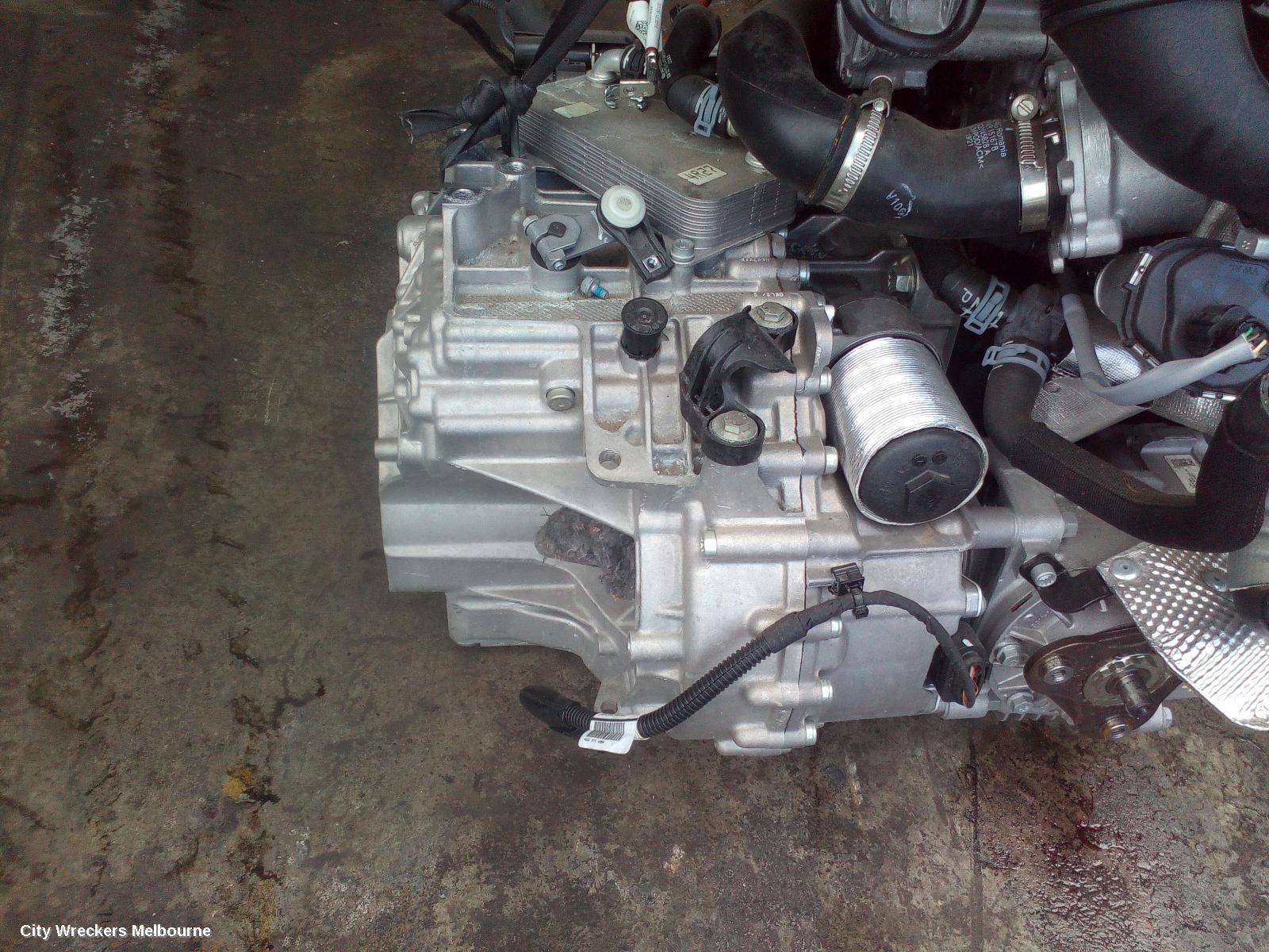 VOLKSWAGEN T-ROC TRANS/GEARBOX, AUTO, AWD, PETROL, 2.0, A1, NO TRANSFER CASE, URQ CODE, 03/2020 ONWARDS - Image 2