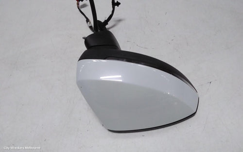 AUDI A3 RIGHT DOOR MIRROR, 8V, A3, SEDAN, POWER FOLD, NON LANE CHANGE ASSIST TYPE (6XK/7Y0), 05/2016 - 10/2020 - Image 2