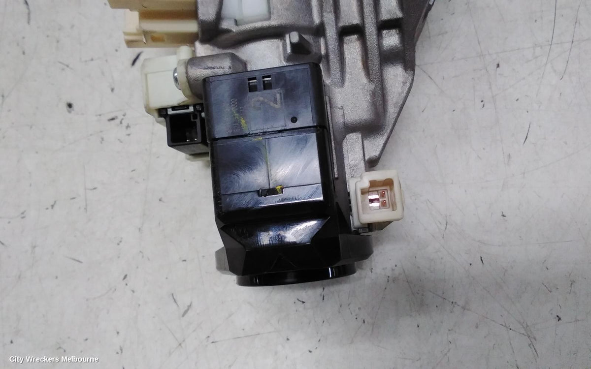 ISUZU DMAX IGNITION W/ KEY, RG, IGNITION KEY AND BARREL, 07/2020 ONWARDS - Image 3