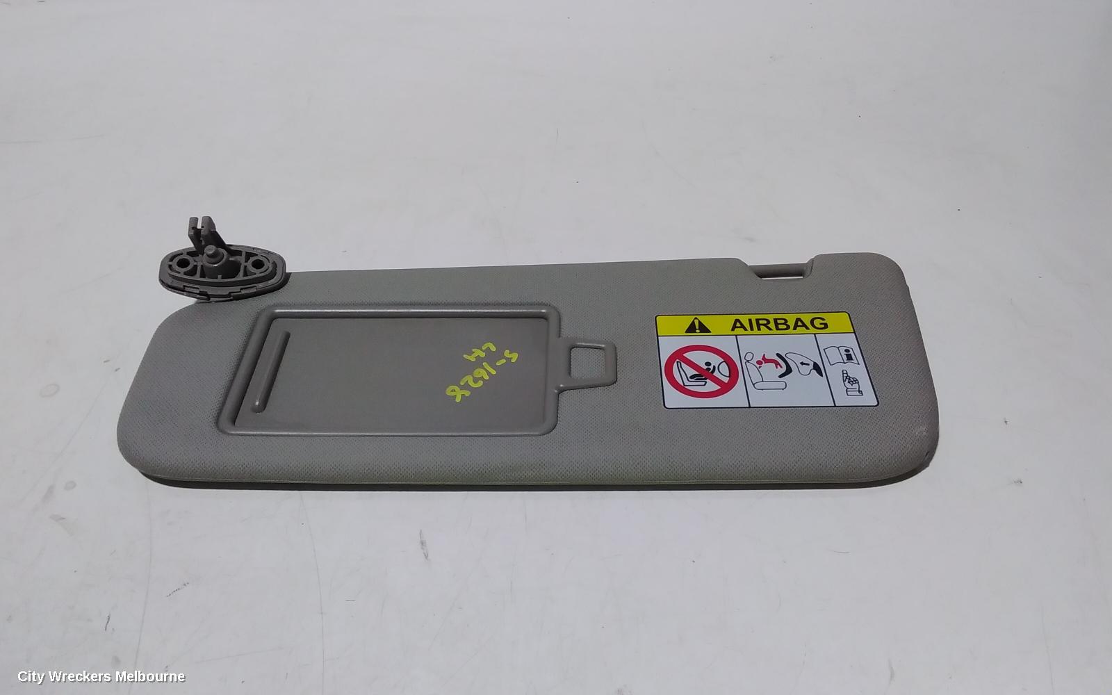 KIA CARNIVAL/GRAND CARNIVAL SUNVISOR, YP, LH SIDE, NON LAMP TYPE, 02/2015 - 10/2020 - Image 1