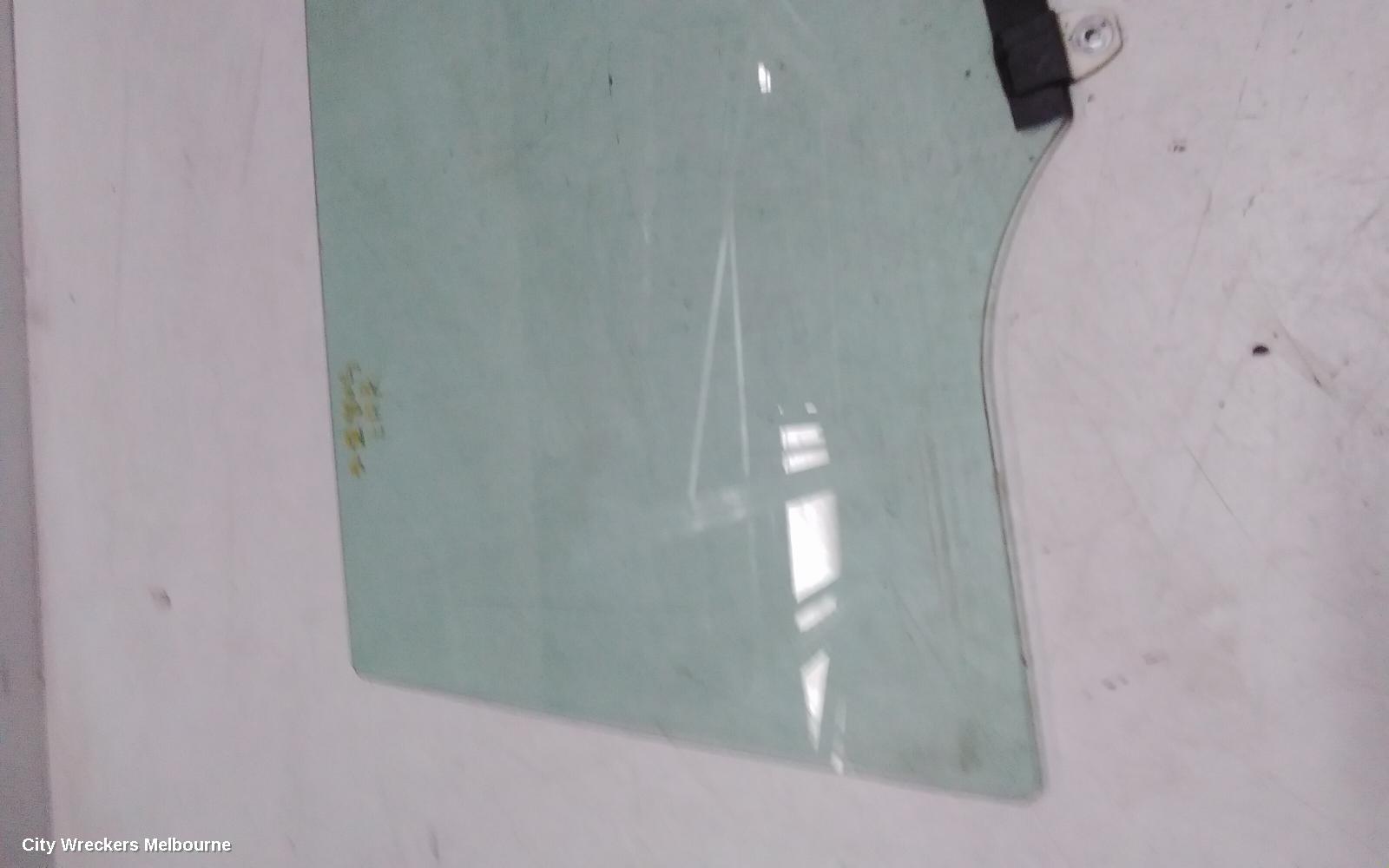 HONDA CRV LEFT REAR DOOR WINDOW, RM, 11/2012 - 04/2017 - Image 3