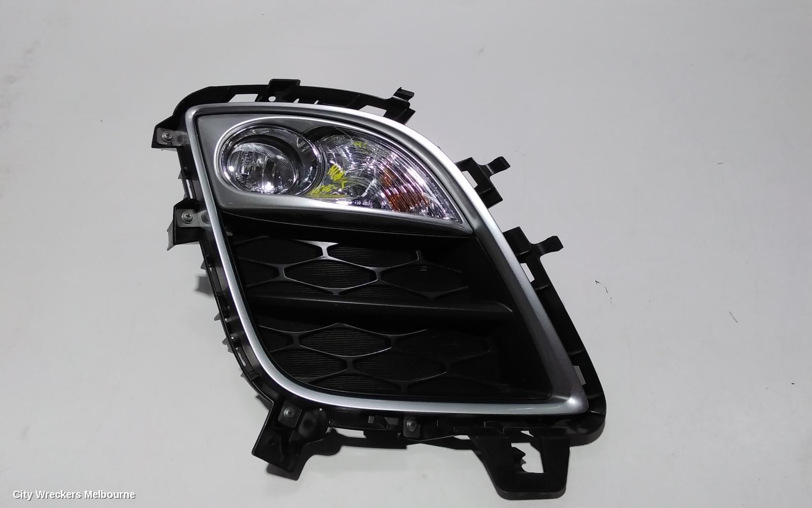 MAZDA CX7 RIGHT INDICATOR/FOG/SIDE, BUMPER FLASHER, ER, 10/2009 - 02/2012 - Image 2