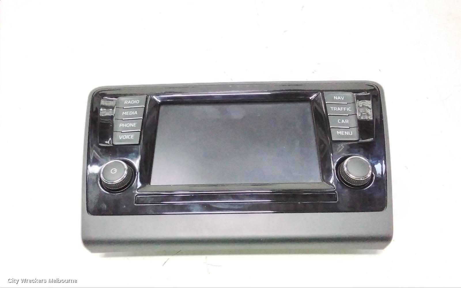 SKODA RAPID RADIO/CD/DVD/SAT/TV, DISPLAY/HEAD UNIT, SAT NAV TYPE, NH, 03/2017 - 12/2020 - Image 1