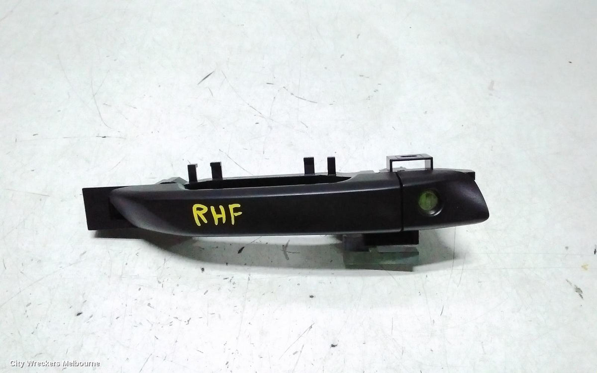 ISUZU DMAX DOOR HANDLE, RH FRONT, OUTER, BLACK, RG, 07/2020 ONWARDS - Image 1