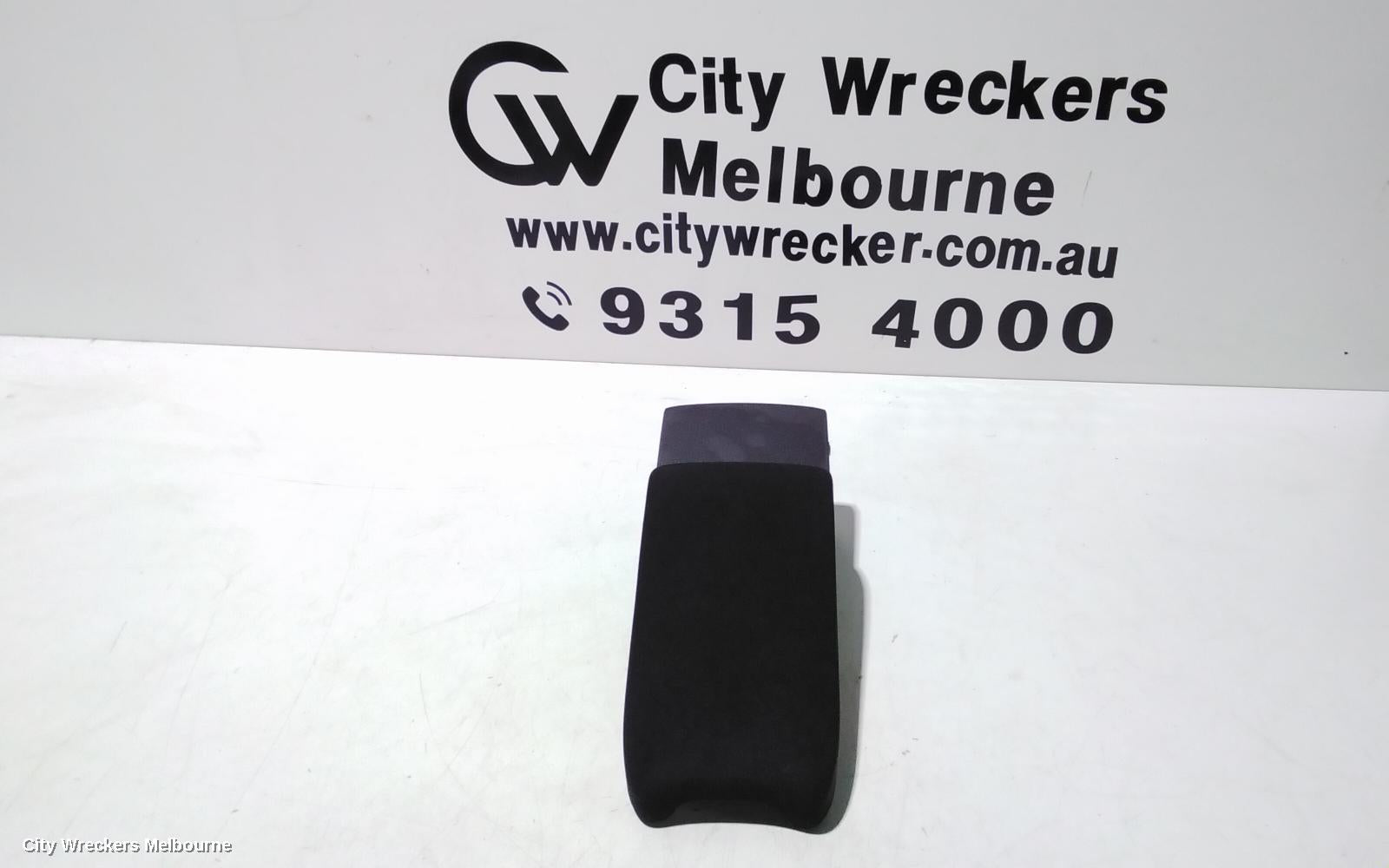 HONDA CIVIC CONSOLE, 10TH GEN, CONSOLE LID ONLY, CLOTH, 05/2016 - 08/2021 - Image 1