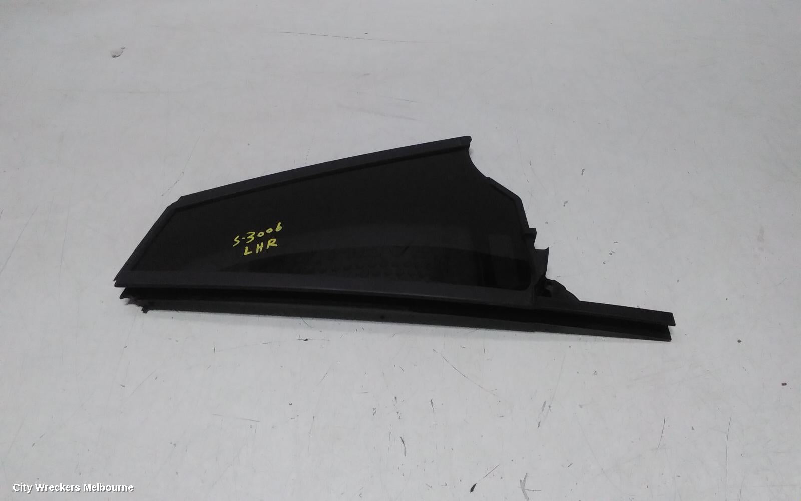 MERCEDES EQA LEFT REAR 1/4 DOOR GLASS, H243, 01/2021 ONWARDS - Image 1