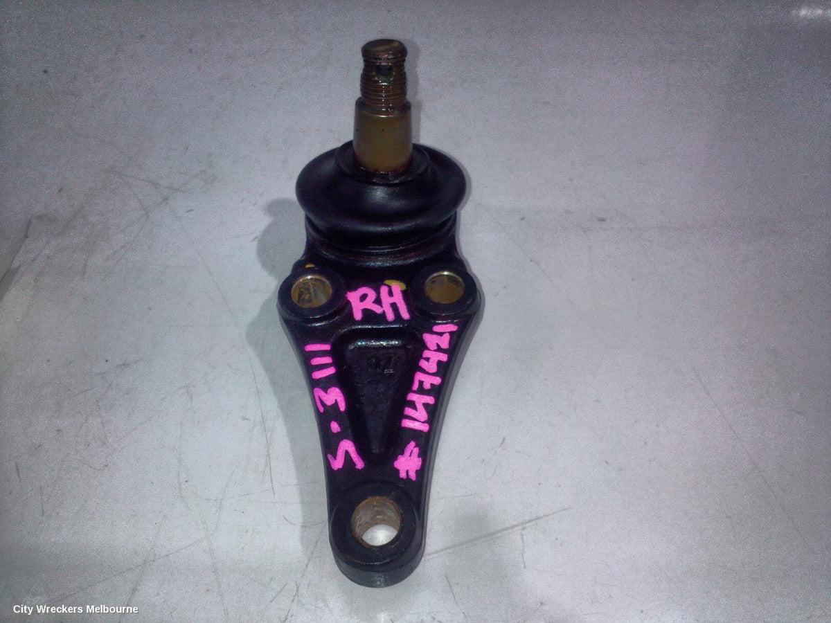 MITSUBISHI TRITON RIGHT FRONT LOWER CONTROL ARM, MQ-MR, 03/2015 - 10/2023 - Image 1