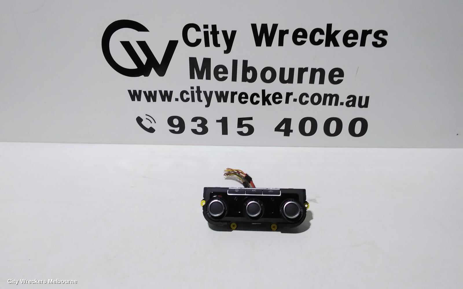 VOLKSWAGEN AMAROK HEATER/AC CONTROLS, NON CLIMATE CONTROL TYPE, 2H, 12/2010 ONWARDS - Image 1