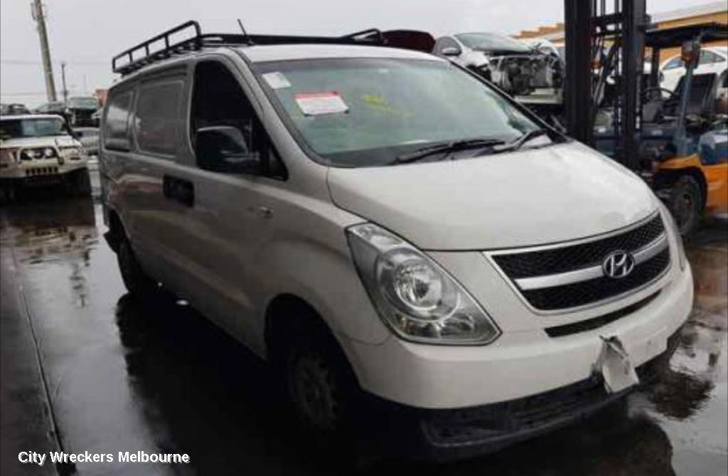 HYUNDAI ILOAD/IMAX LEFT FRONT WINDOW REG/MOTOR, TQ, DOOR REG ASSY (REG AND MOTOR), 11/2007 - 03/2021 - Image 2