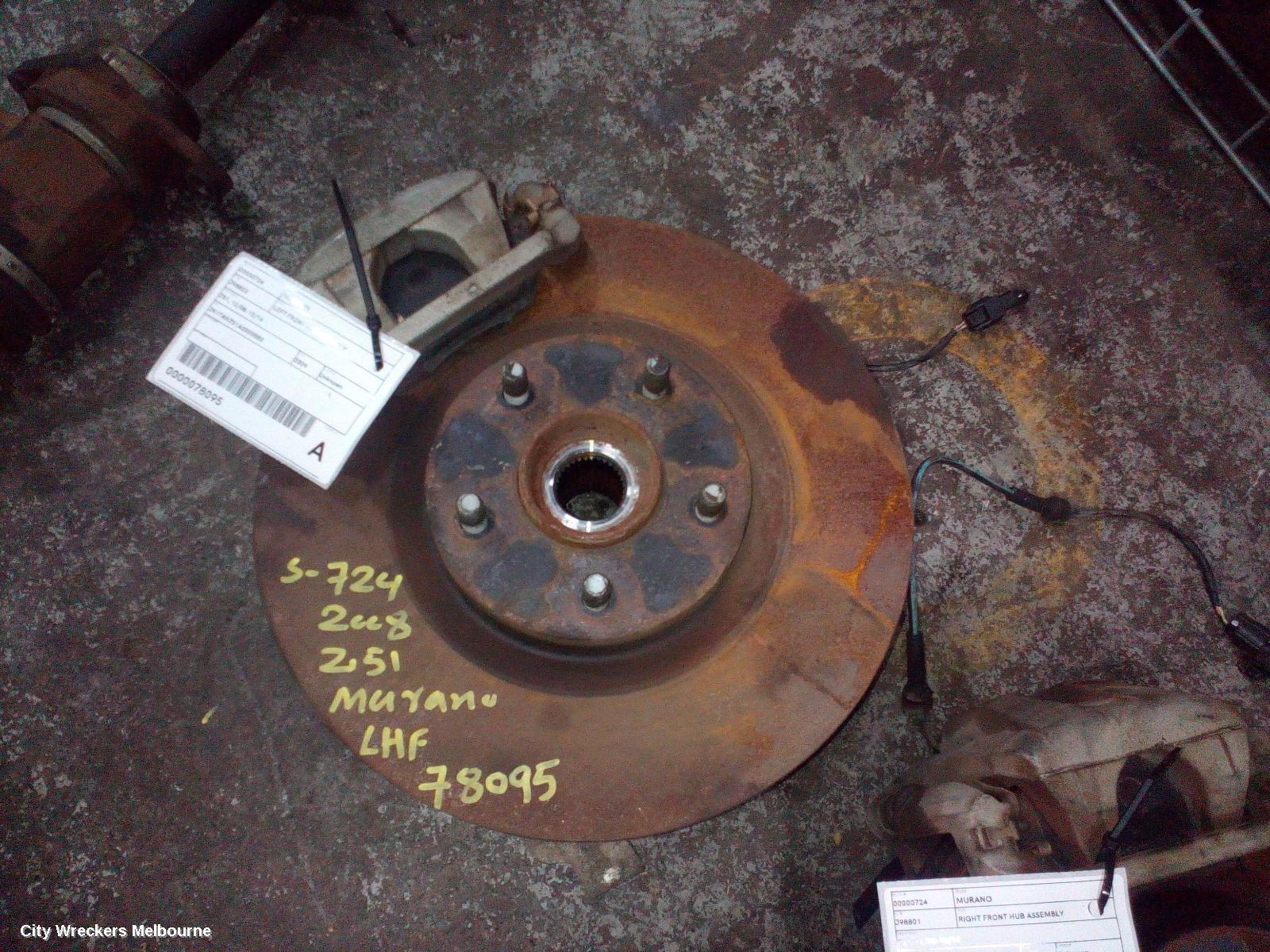 NISSAN MURANO LEFT FRONT HUB ASSEMBLY, Z51, 12/2008 - 12/2014 - Image 1